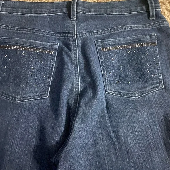 Gloria Vanderbilt Classic Blue Women's Jeans - Picture 9 of 10